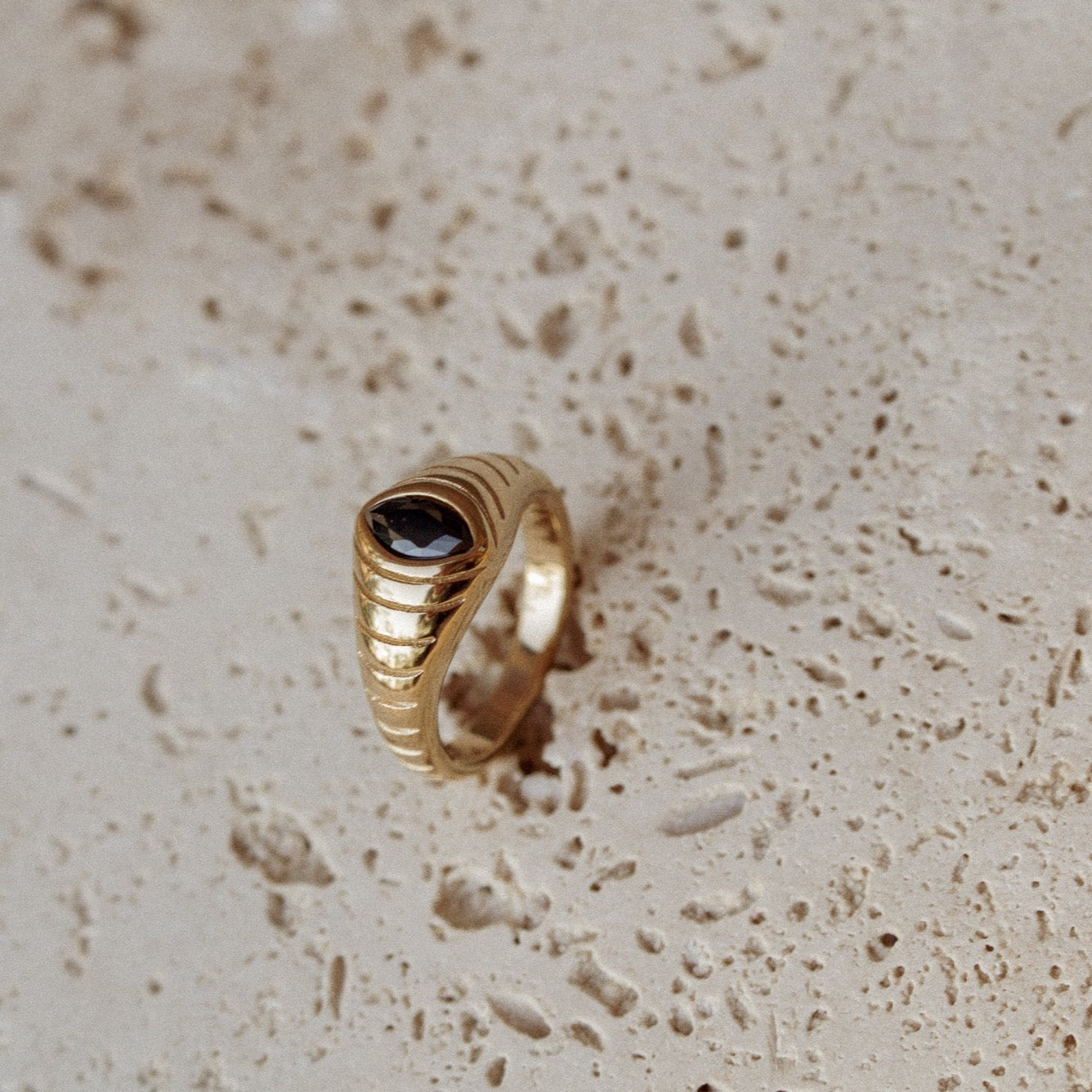 mikki ring