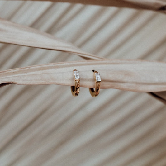 REMI HUGGIES | waterproof gold earrings