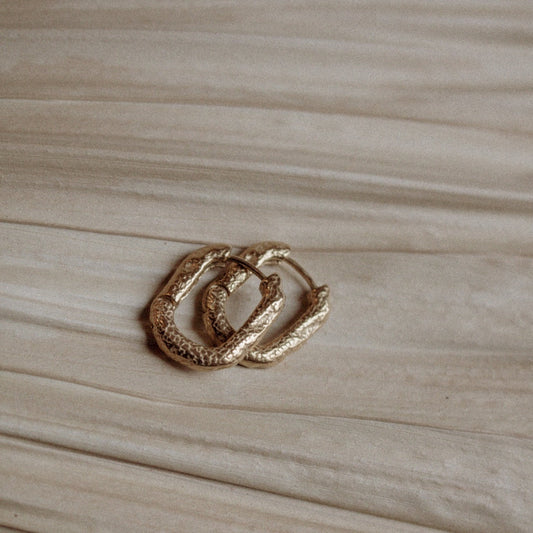 MONROE HUGGIES | waterproof gold earrings