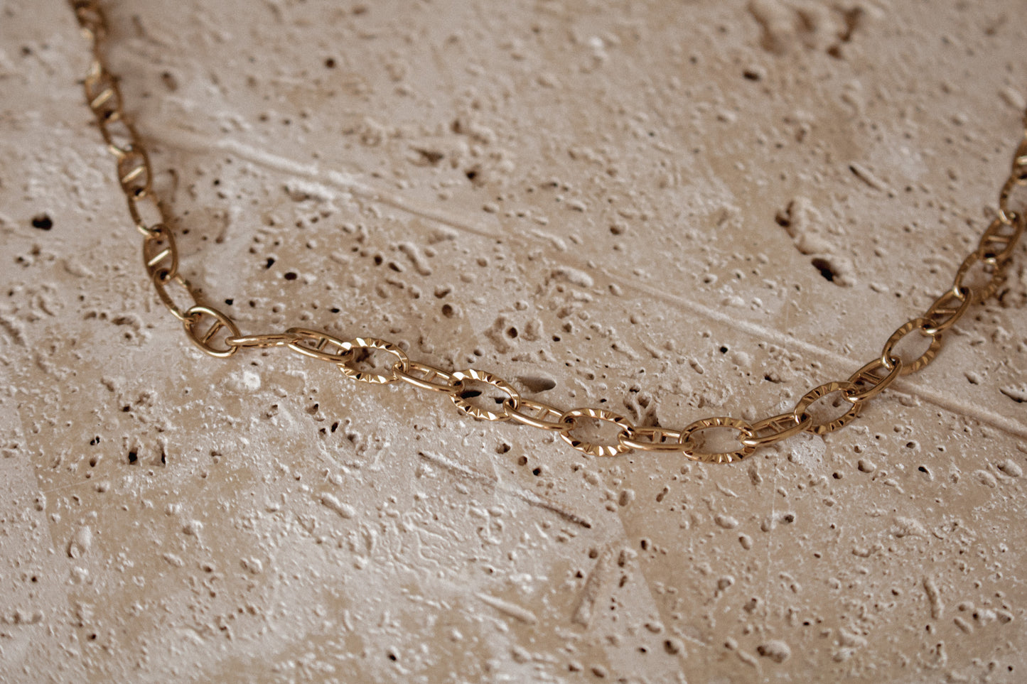 JUDITH NECKLACE | waterproof gold necklace