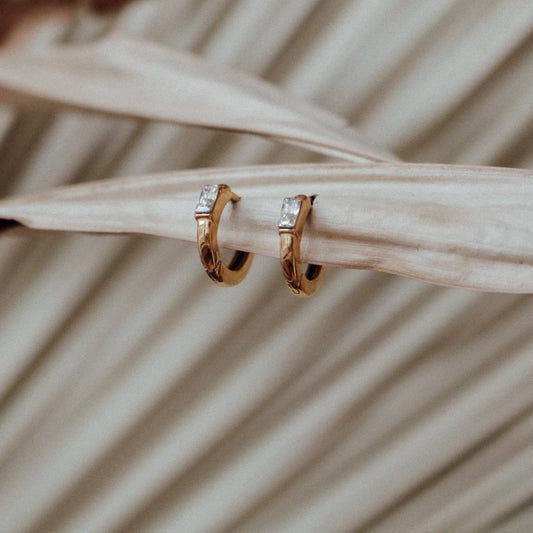 REMI HUGGIES | waterproof gold earrings